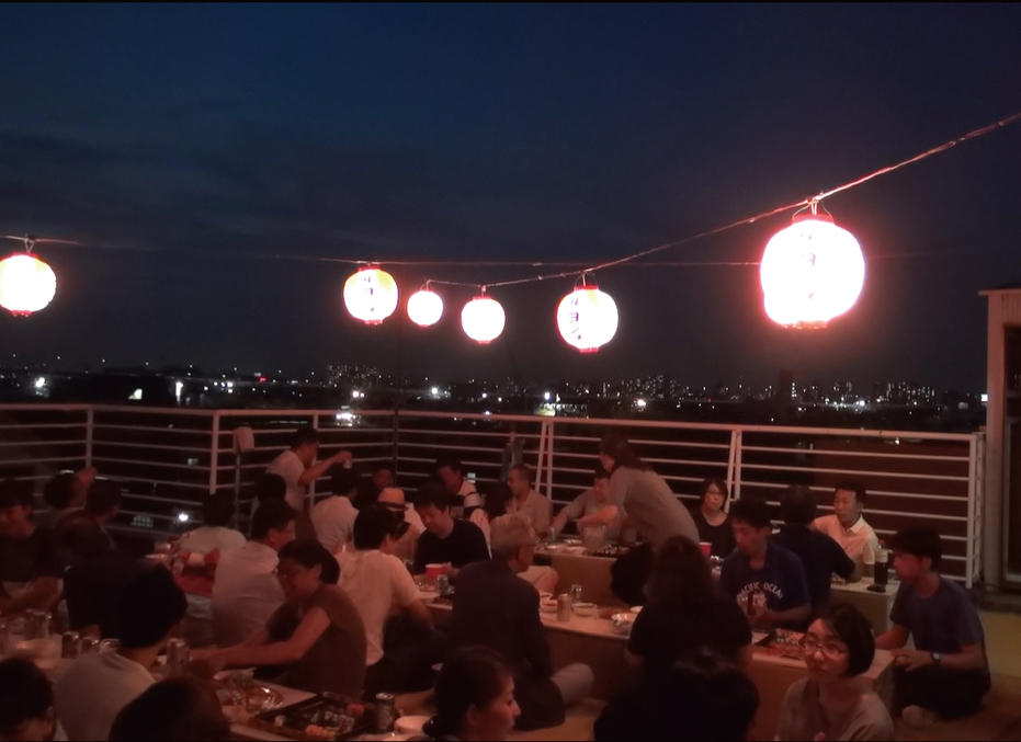 大川町本社屋上にて花火鑑賞会